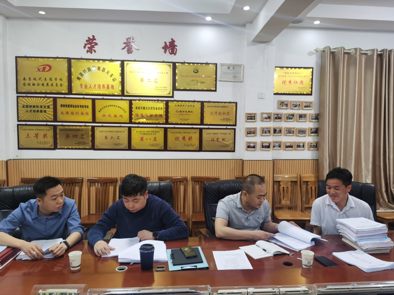 1681951875216043.jpg f1462141ee236229a935d94e982a8d6.jpg